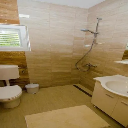 Apartmán Vesela - One Bedroom With Balcony And Sea View *